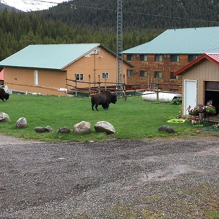 Antlers Lodge Cooke City Eksteriør billede