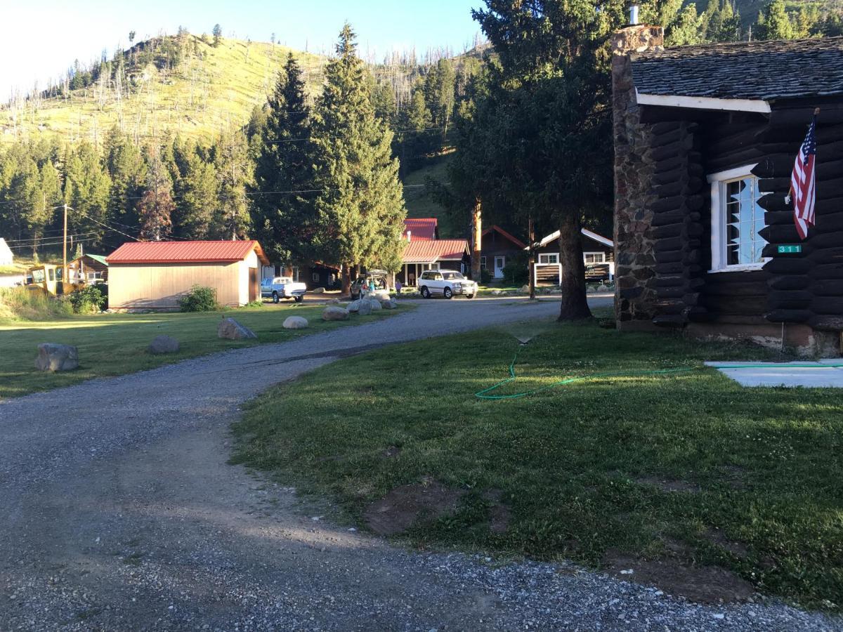 Antlers Lodge Cooke City Eksteriør billede